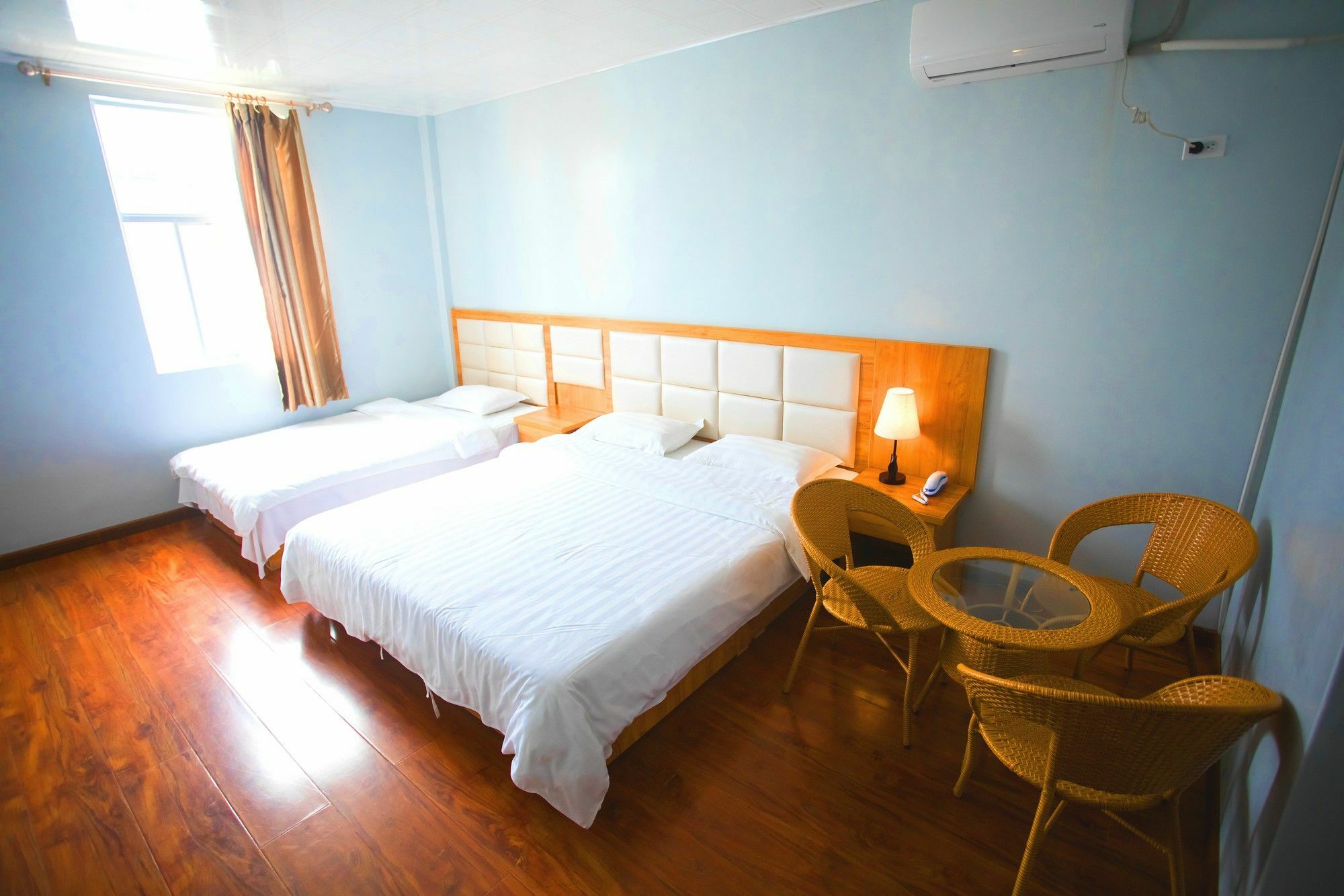 Pacific Islander Inn Garapan Esterno foto